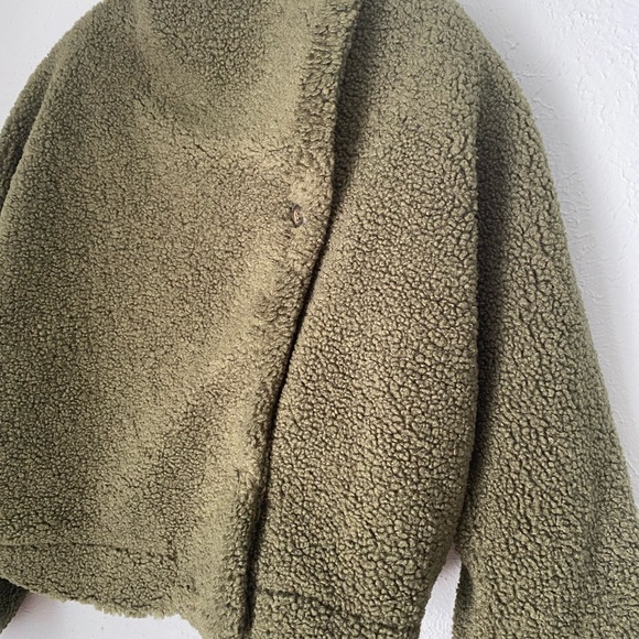 Brand new Jacket - Picture 2 of 7